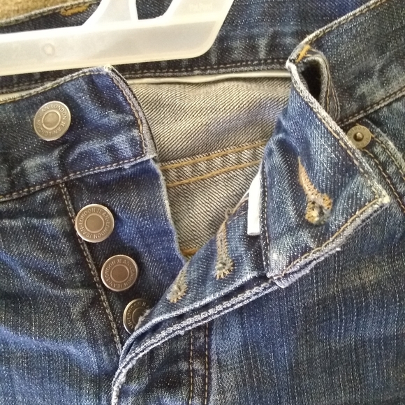 London Jean Cut Offs - Picture 4 of 7